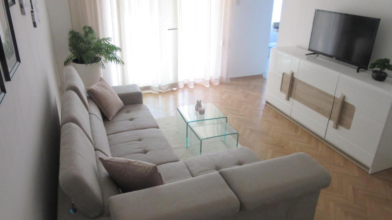Apartment Dora
